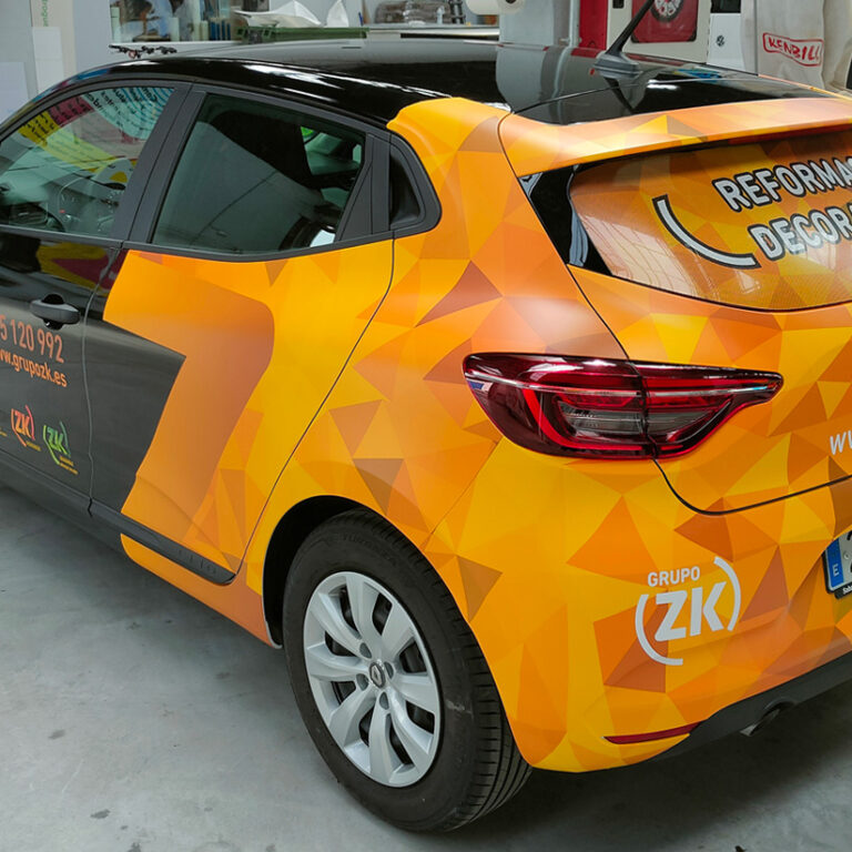 Rotulación vehículo comercial ZK