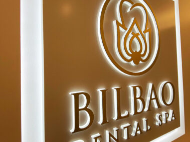 Letras corpóreas BILBAO DENTAL SPA